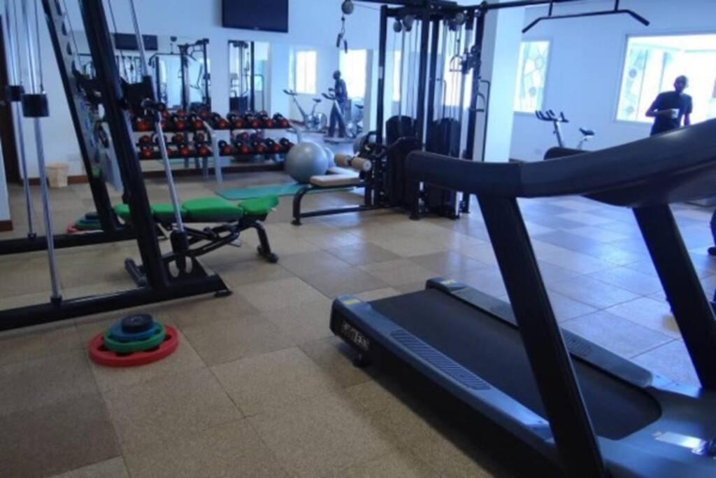 شقة مومباسا  في Cowrie Beach Haven Studio المظهر الخارجي الصورة
